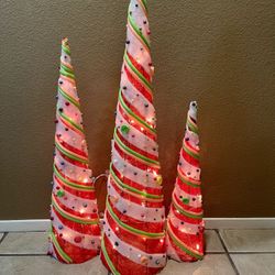 Christmas Cones 