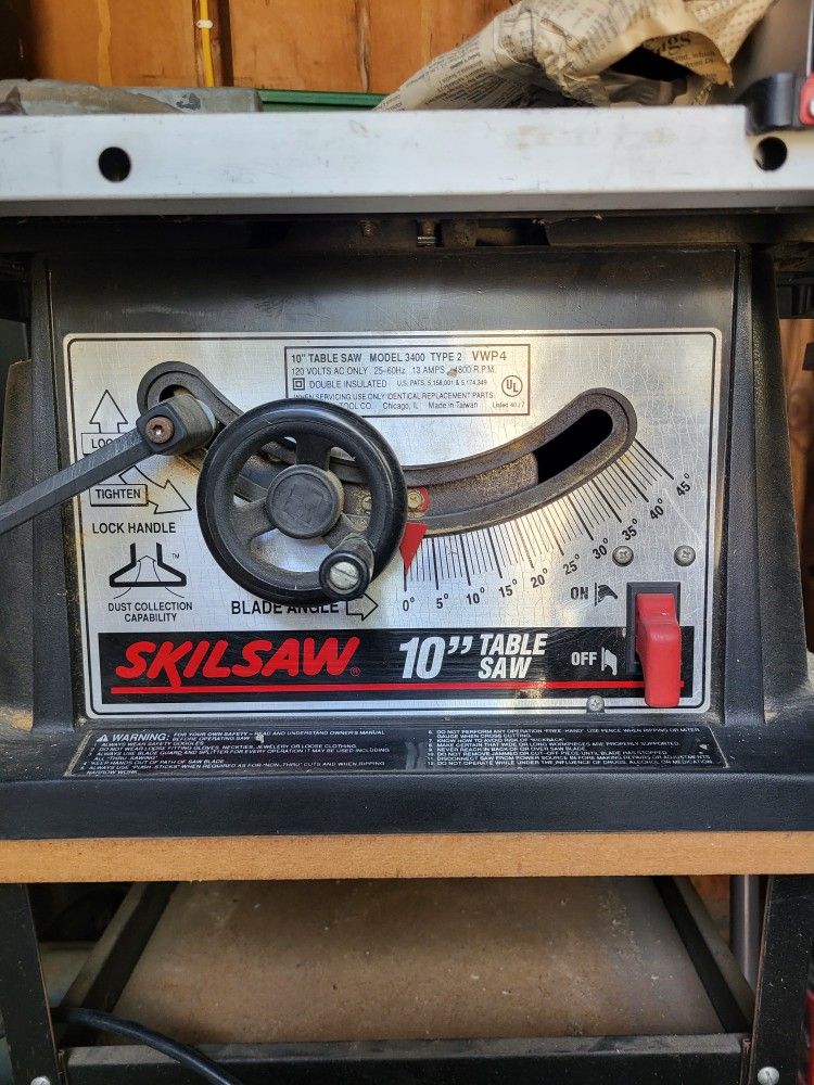 Skillsaw 10 Inch Table Saw With 3 Blades $155