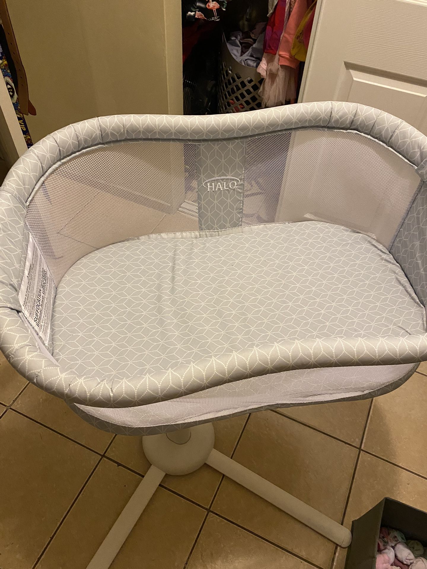 Halo Bassinet W/cover