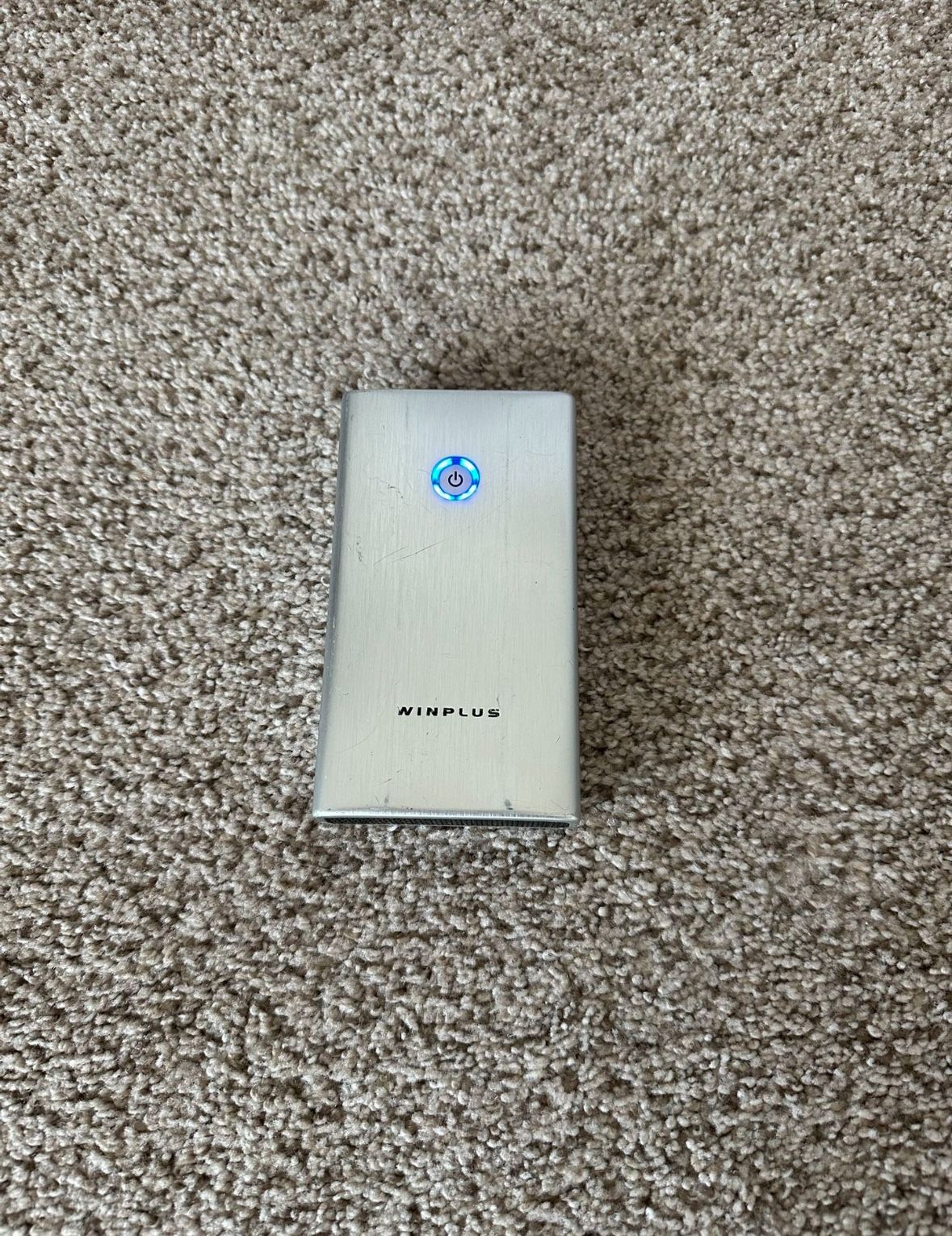 Winplus AC55929 Portable 8000mAh Car Jump Start & Power Bank