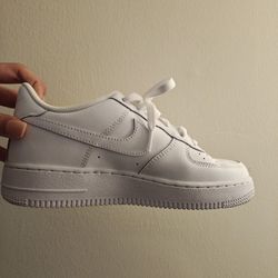 Nike Air Force (Youth)