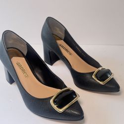 Black Textured Pointed Toe Block Heel Pumps with Gold Buckle Accent Size 7.5