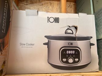 TOMO Digital Slow Cooker with Timer – New in Box