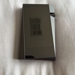 Astell and Kern SR35 Music Player