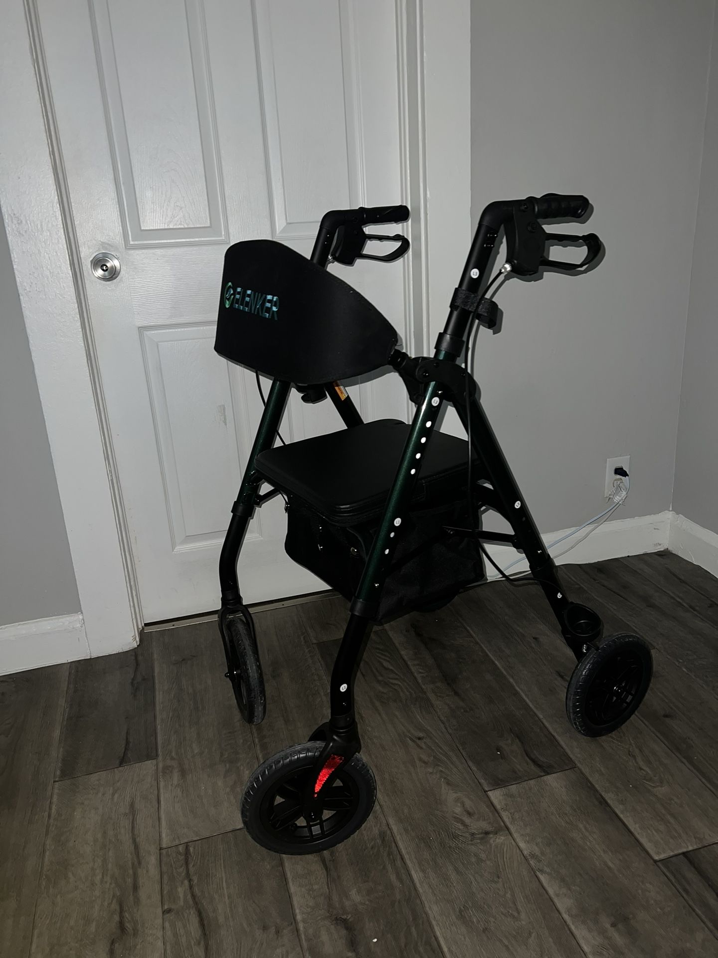 Brand New Elenker