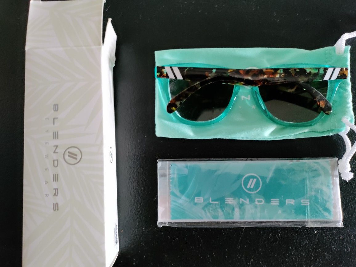 Blenders Sunglasses for Sale in San Diego, CA OfferUp