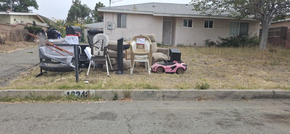 (Curb Alert) Free