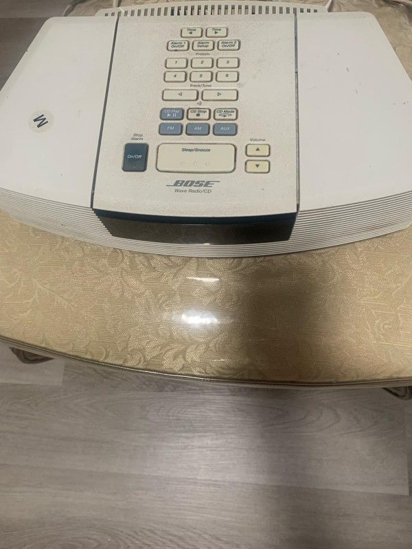 Bose Wave Radio With CD Player