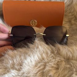 Tory Burch Sunglasses New