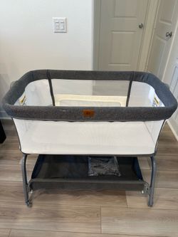 Baby Bond Bassinet