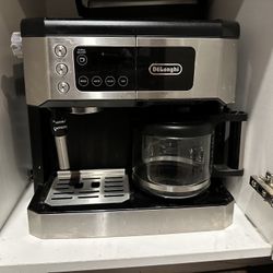 De'Longhi All-in-One Combination Coffee Maker & Espresso Machine + Advanced Adjustable Milk Frother for Cappuccino & Latte + Glass Coffee Pot