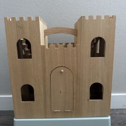 Doll House/castle