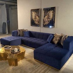 Sectional Sofa 