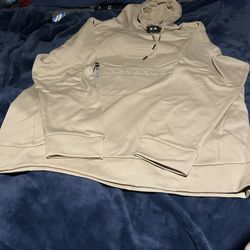 Under Armour Hoodie (2XL)