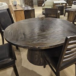 New Solid And Beautiful Natural Wood 5 Pc Dining Collection! /