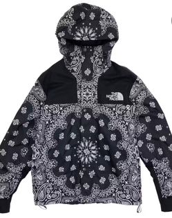 Supreme Bandana North face Jacket Worn One Time… $2500+ On StockX