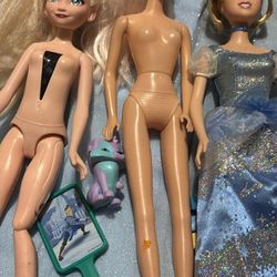 Lot Of Barbies 10$