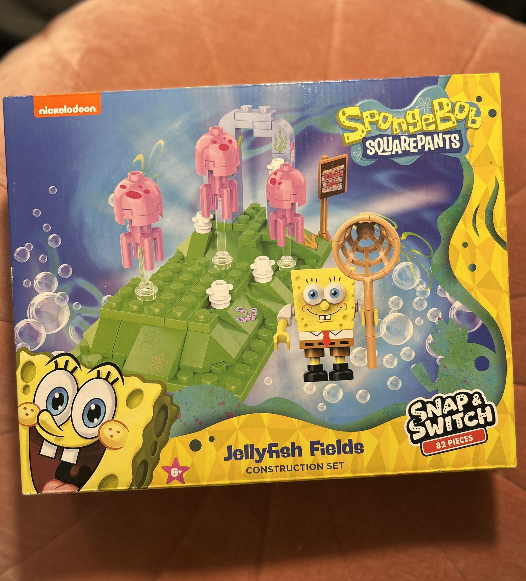 Nickelodeon Spongebob Squarepants Snap & Switch Jellyfish Fields Construction Set