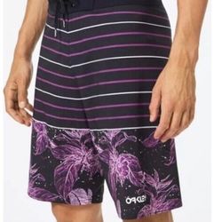 OAKLEY Retro Split 21" Men's Board Shorts Swim Trunks Black/Purple Size  40