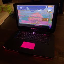 Alienware R15 gaming Laptop-(Touchscreen) 16GB RAM- Windows 11- 1TB HDD