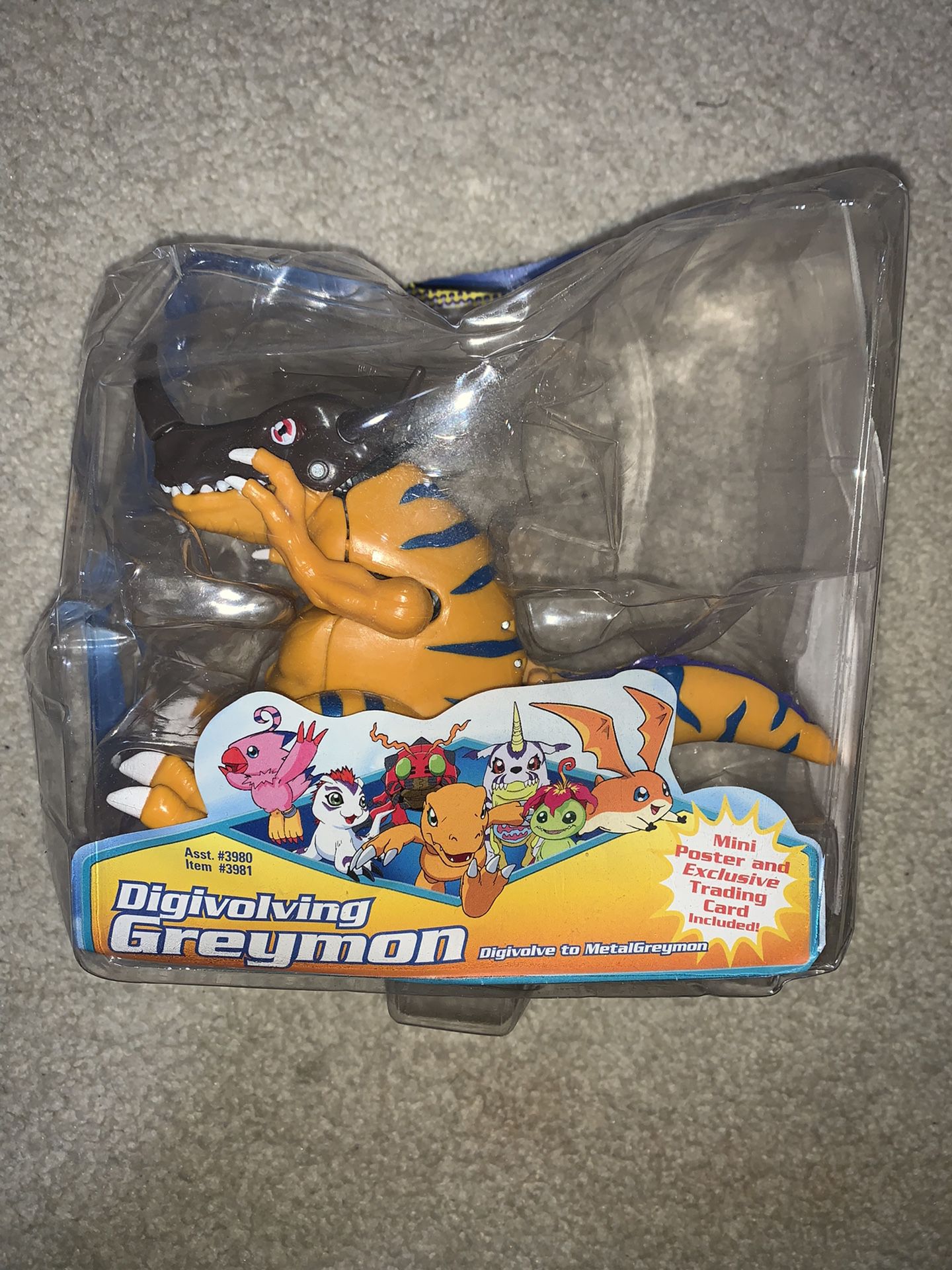 Bandai 6" Digimon Digivolving Greymon To MetalGreymon Action Figure