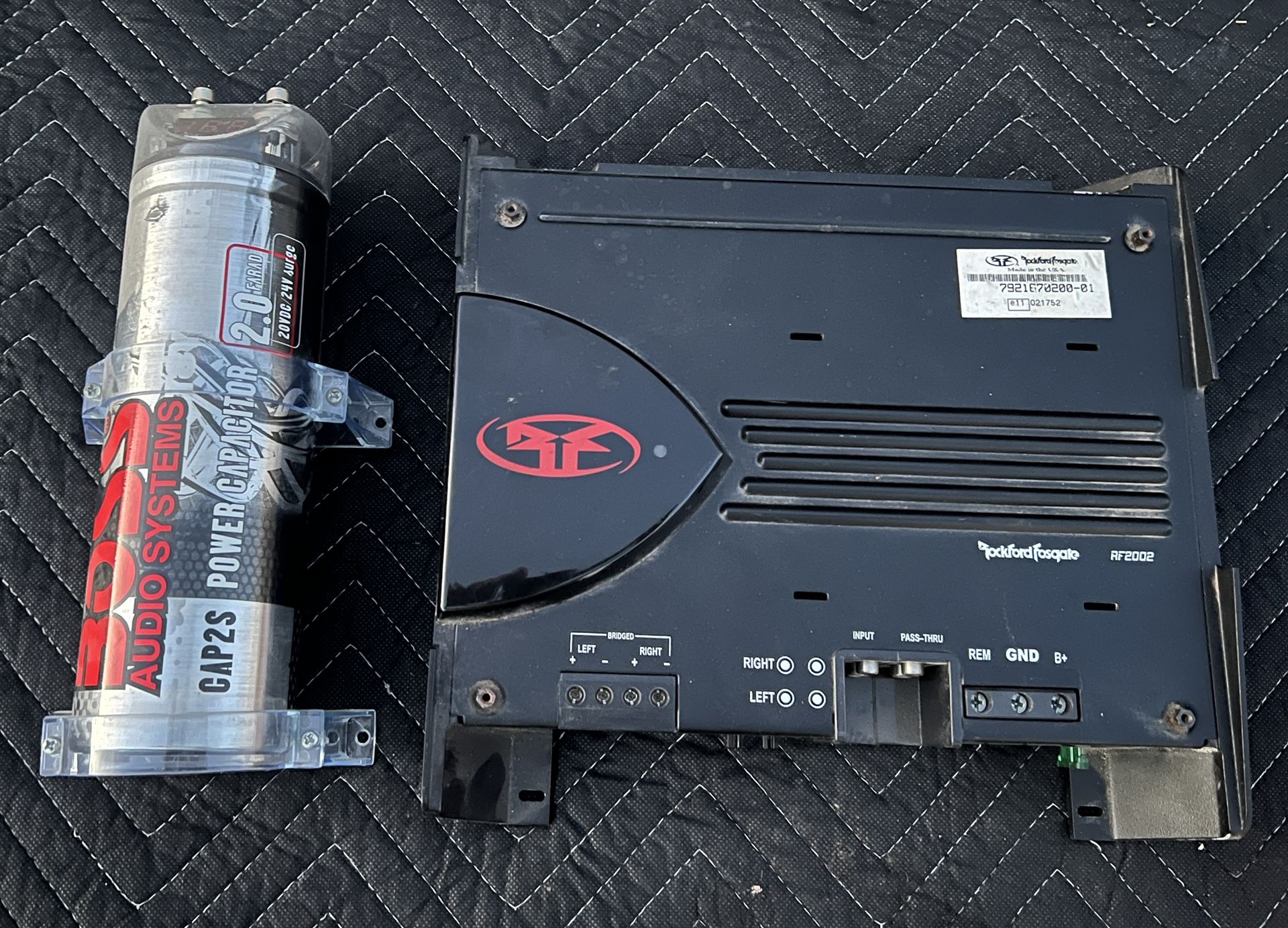 Rockford Fosgate Rf2002 And Boss Power Capacitor