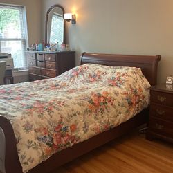 Solid wood Cherry Walnut  Bedroom Set 