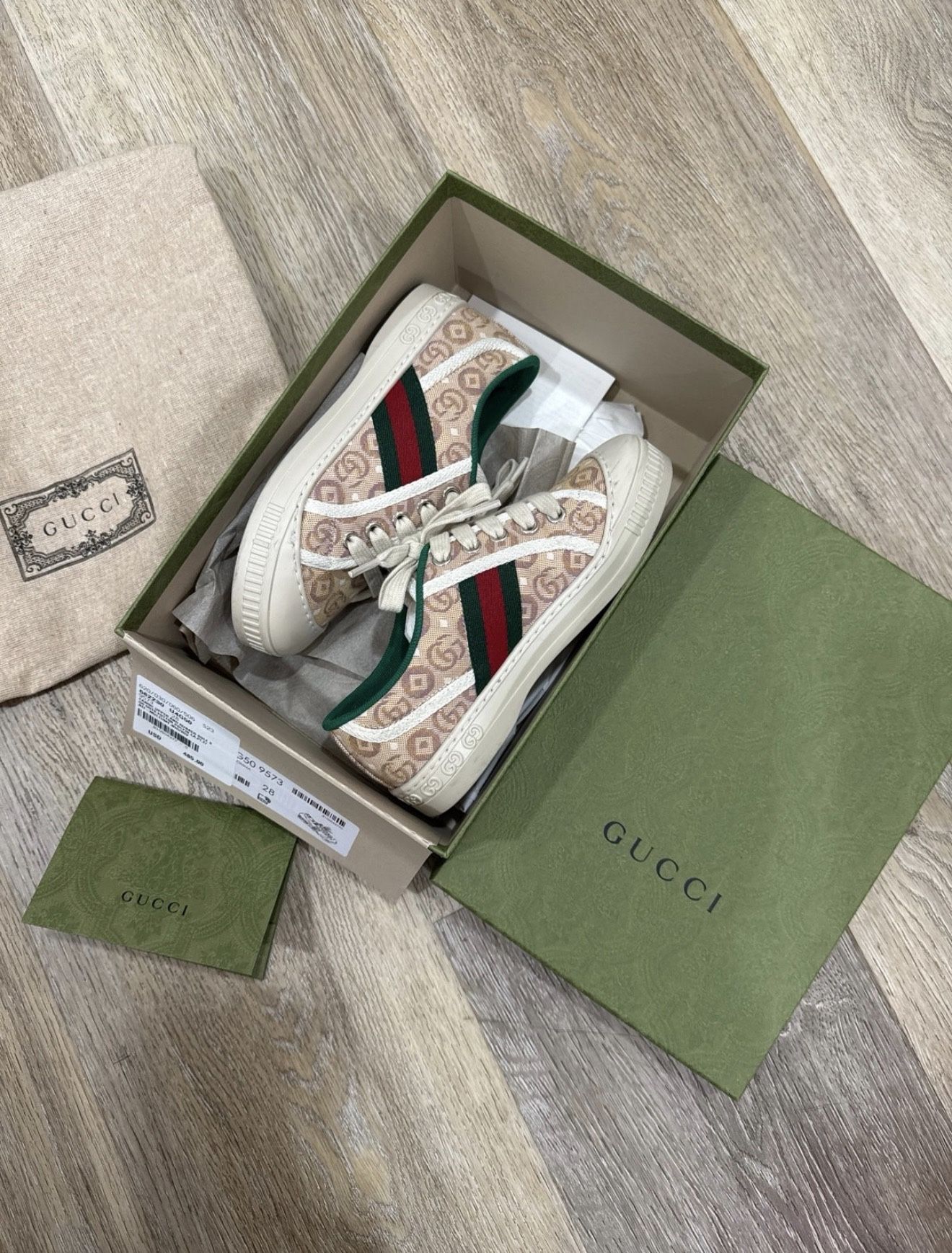 Gucci Size 11 Shoes Size 28