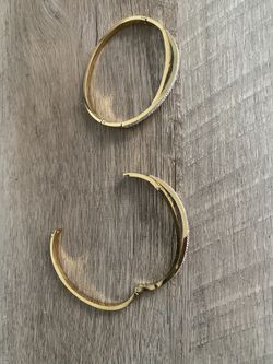 Gold Tone Bangle Bracelet Set – Pavé Stone Accent (2 Pieces)