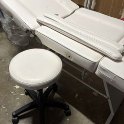 LuxMars Facial/Massage Table For Sale