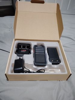 UHF Digital Two Way Radio 4w