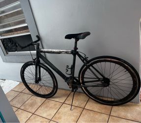 Professional Bike ALUMINUM… AS IS… PLEASE SEE ALL PICTURES…$165