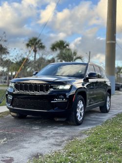 2022 Jeep Grand Cherokee