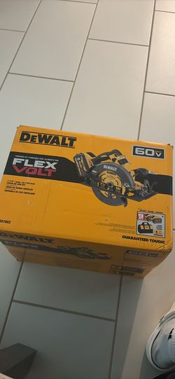 FLEXVOLT 60V MAX Cordless Brushless 7-1/4 in. Circular Saw with Brake with (2) FLEXVOLT 9.0Ah Batteries