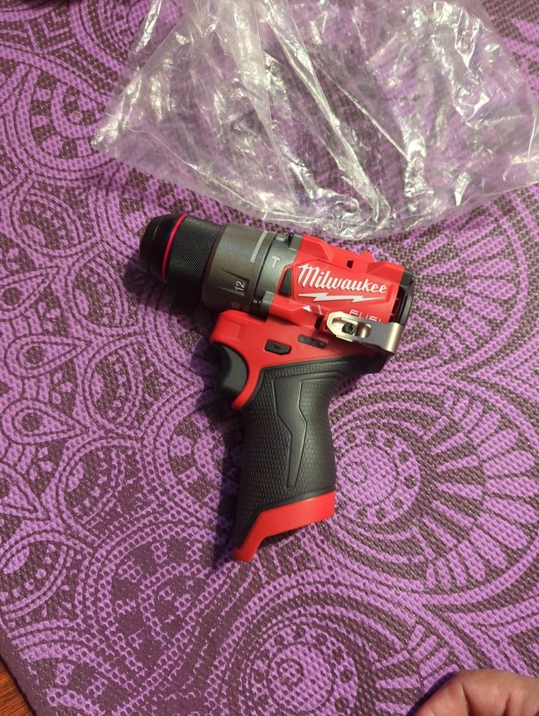Milwaukee M12 Fuel Hammer Drill Tool 🔫 Only 