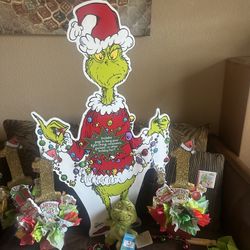 The GRINCH decoration ! ( Like NEW ) All Value At $275
