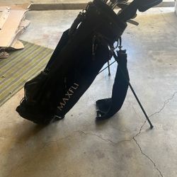 Men’s Golf Clubs- Full Set W/Bag