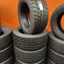 33x12.50R20 Toyo Open Country A/T Full Tire Set