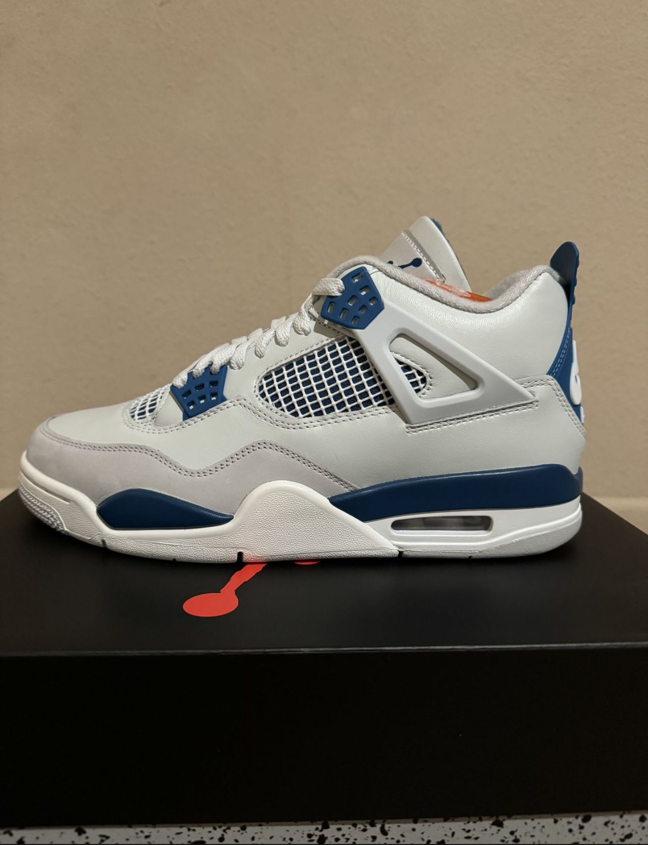 Jordan Retro 4 Industrial Blue / Military Blue Size 9