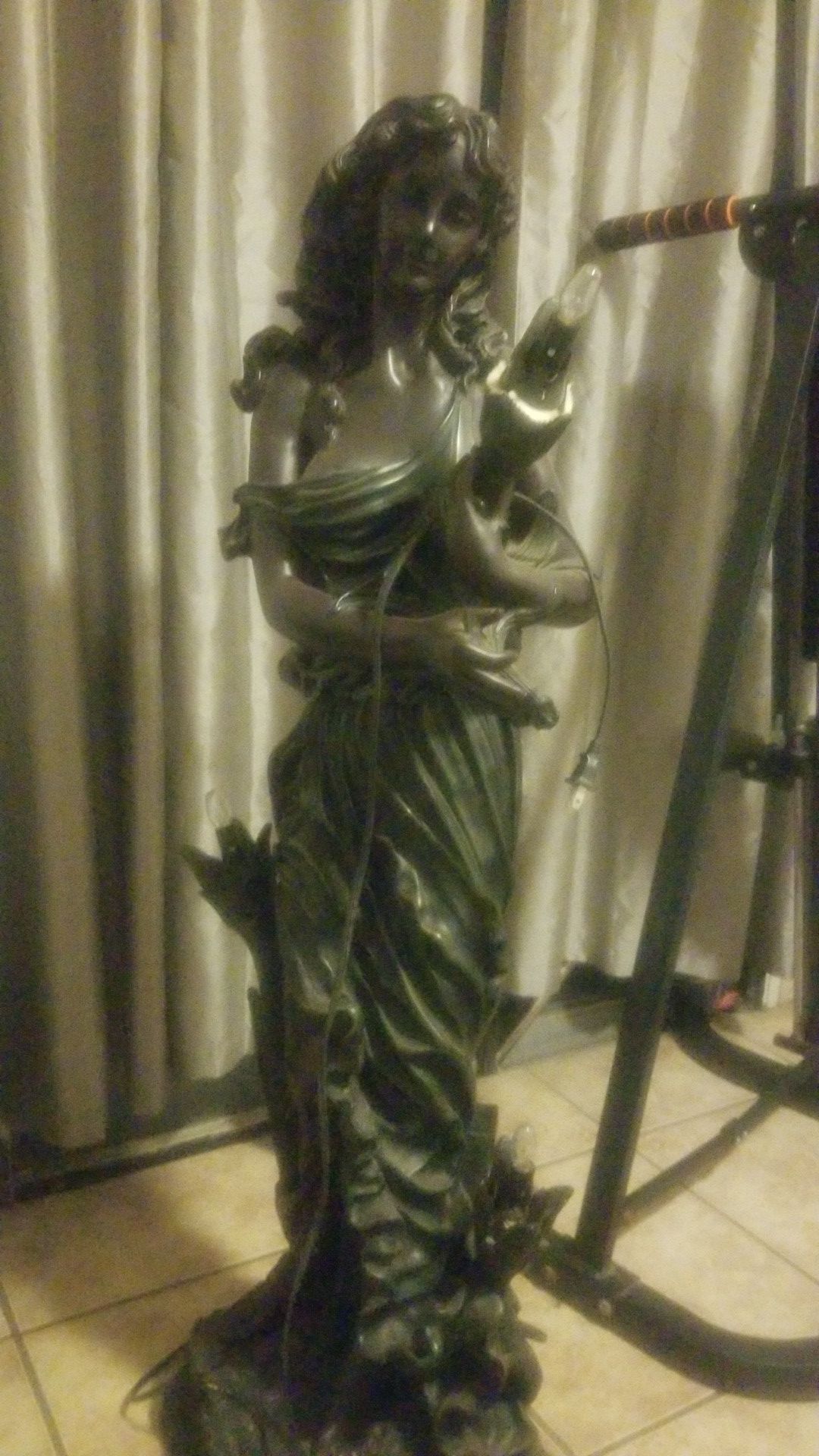 Lamp statue
