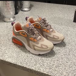 Nike Air 200