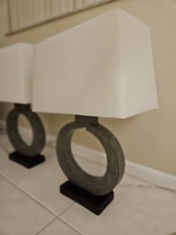 2 Lamps