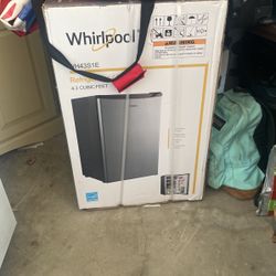 Mini Fridge