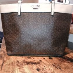 Guess Purse 