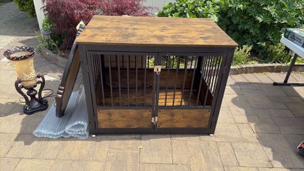 Dog crate