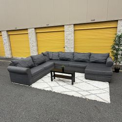 🚚 Free Delivery – Large Gray Sectional Sofa Bed