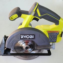 RYOBI

ONE+ 18V Cordless 5 1/2 in. Circular Saw (Tool Only)