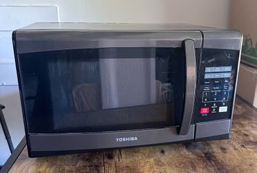 Toshiba Countertop Microwave