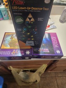 Legend of Zelda LED Desktop Tree & Puzzles Bundle