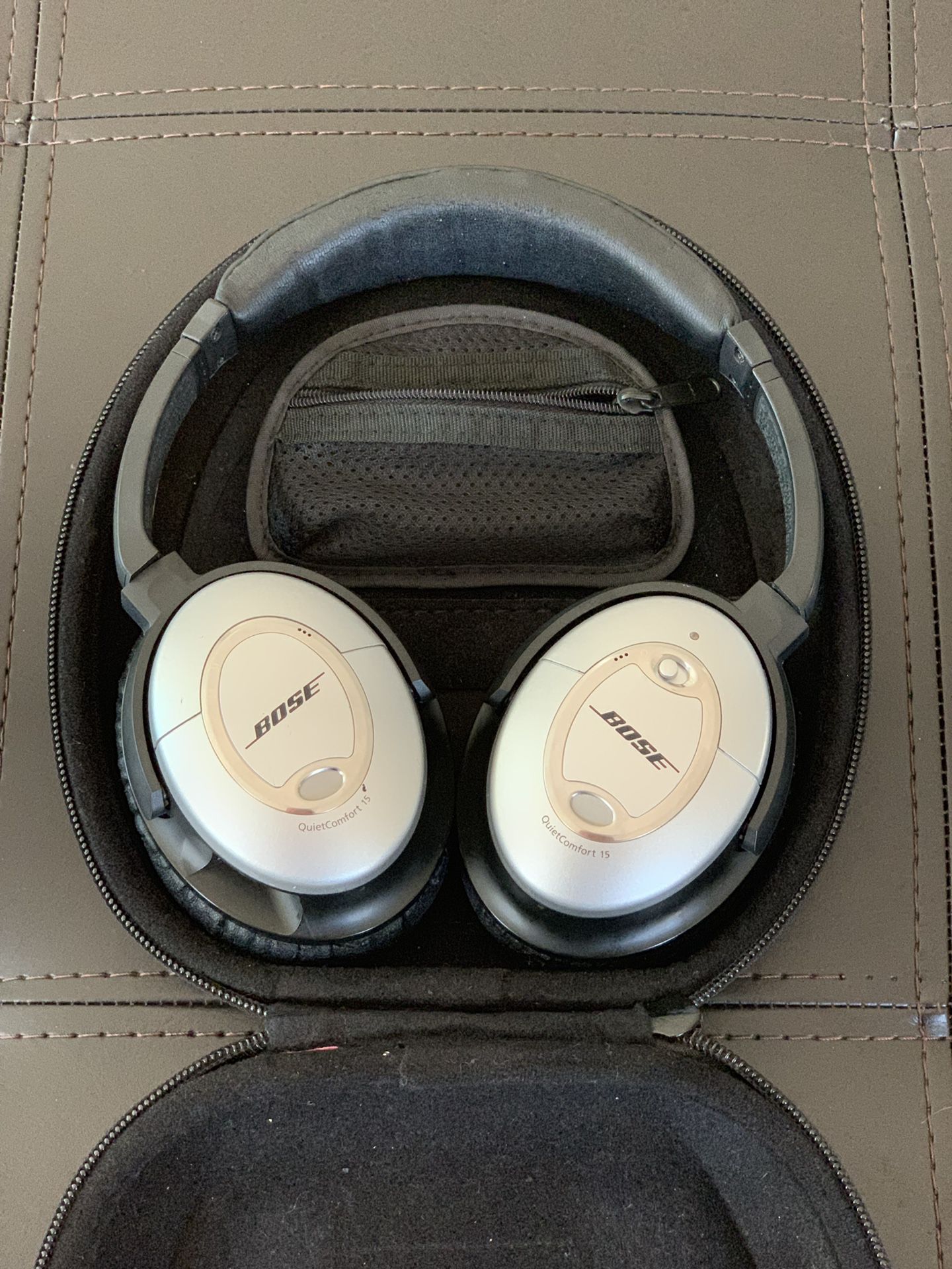 Bose QC15 Wired headphones